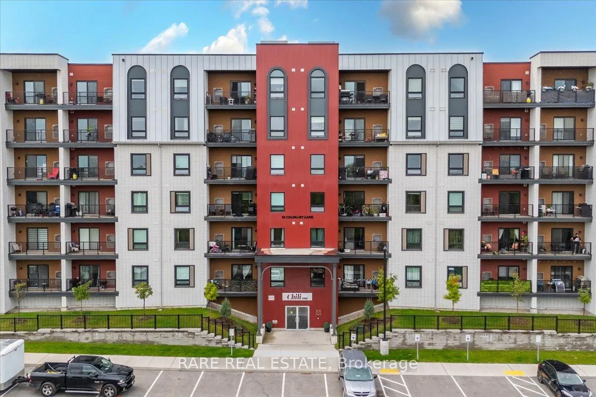 Photo 2 of Unit 405, 10 Culinary Lane, Barrie, Rural Barrie Southeast — HOMEH