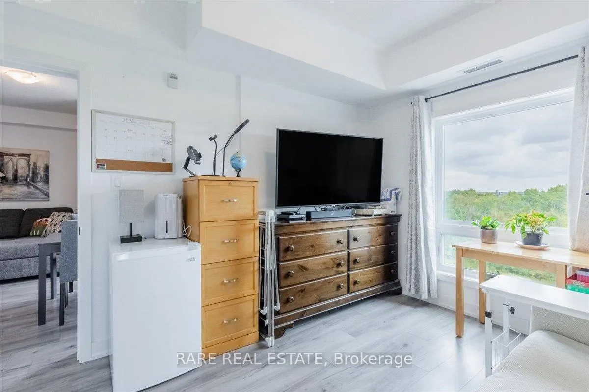 Photo 18 of Unit 405, 10 Culinary Lane, Barrie, Rural Barrie Southeast — HOMEH