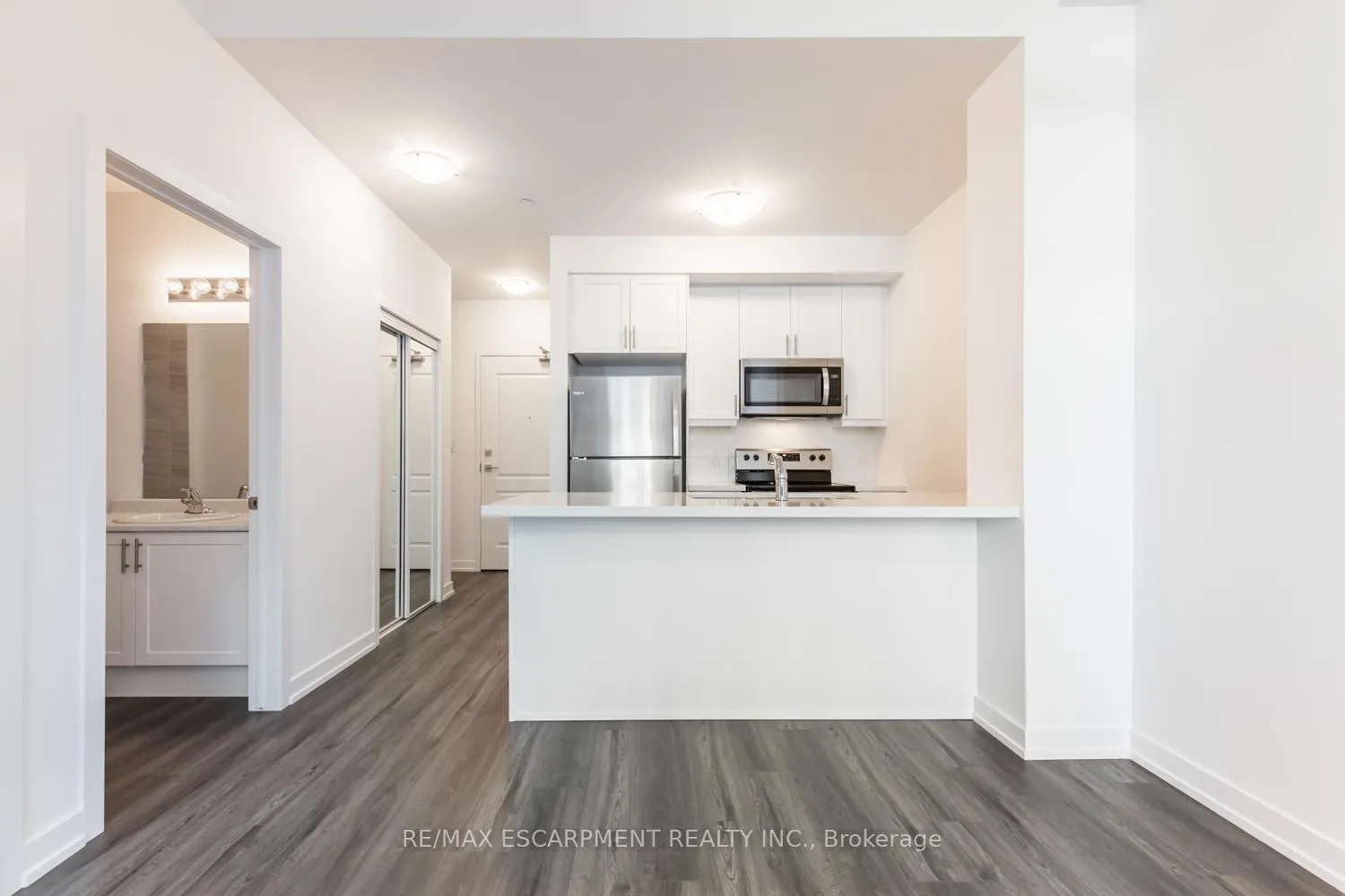 Photo 5 of Unit 516, 460 Dundas Street, Hamilton, Waterdown — HOMEH