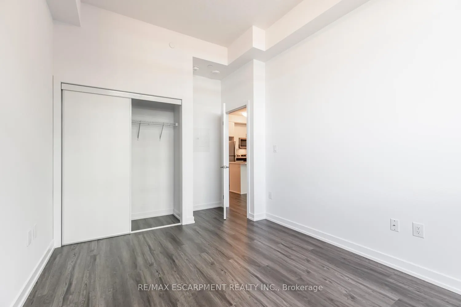 Photo 21 of Unit 516, 460 Dundas Street, Hamilton, Waterdown — HOMEH