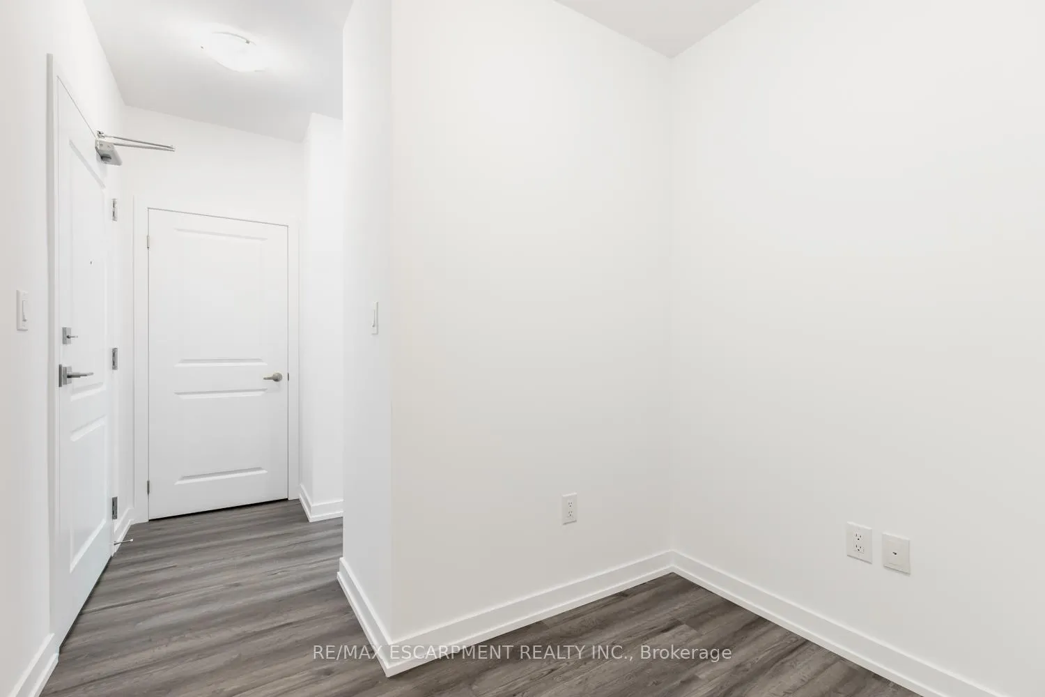 Photo 28 of Unit 516, 460 Dundas Street, Hamilton, Waterdown — HOMEH