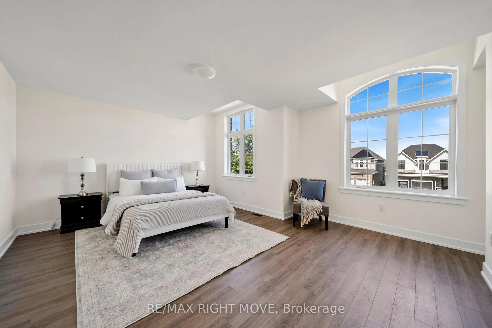 Photo 22 of 3194 Orion Boulevard, Orillia — HOMEH
