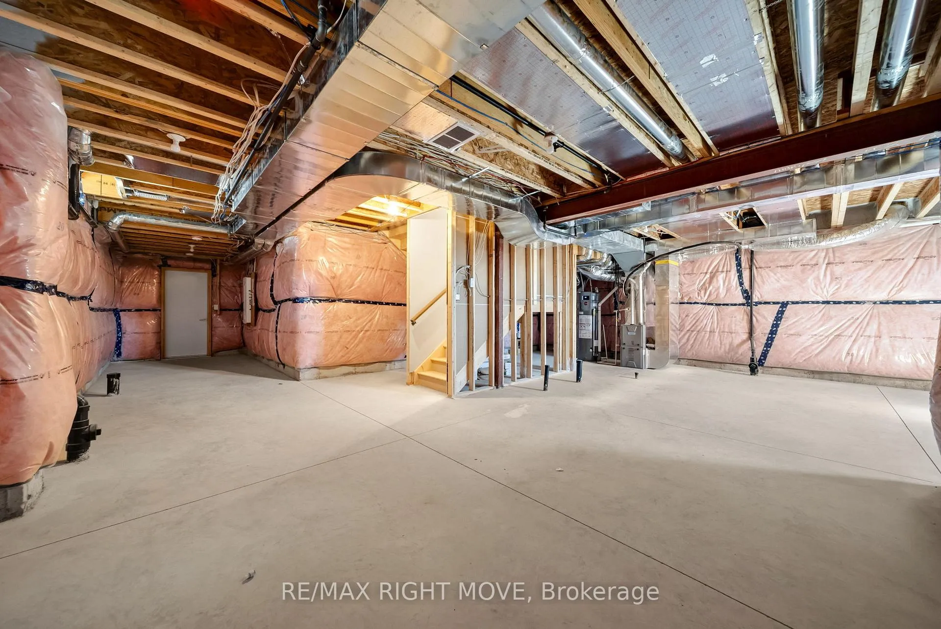 Photo 40 of 3194 Orion Boulevard, Orillia — HOMEH