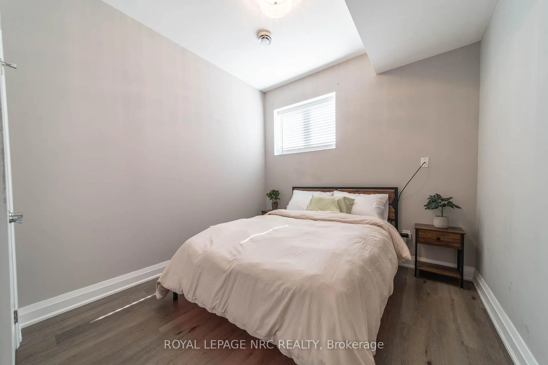 Photo 7 of 37A Ormonde Avenue, St. Catharines, Facer — HOMEH