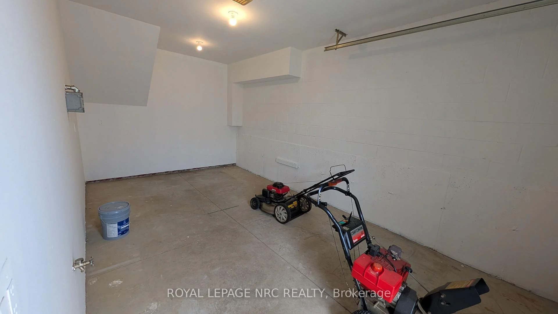 Photo 27 of 37A Ormonde Avenue, St. Catharines, Facer — HOMEH