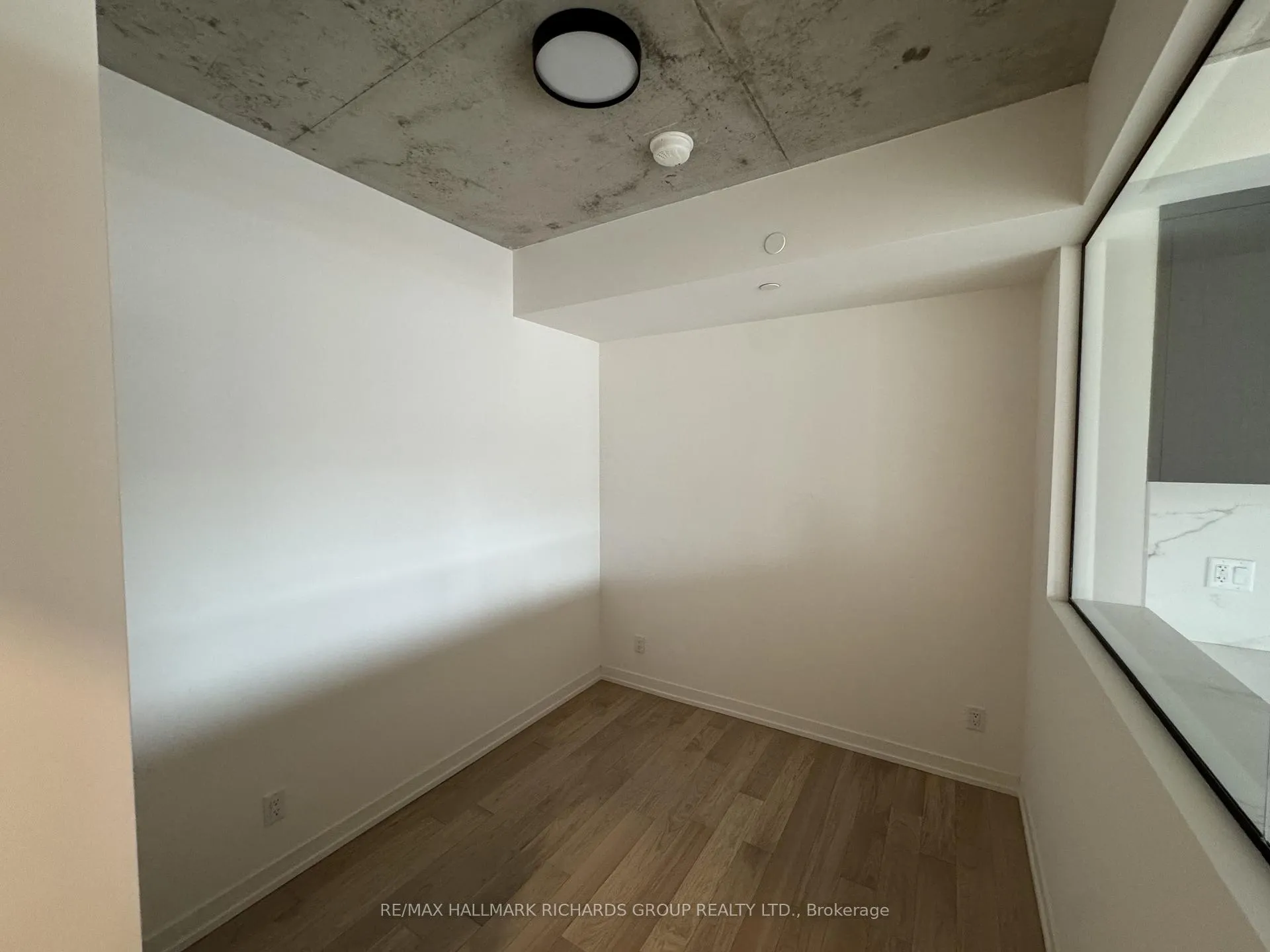 Photo 10 of Unit 402, 761 Queen Street E, Toronto, South Riverdale — HOMEH