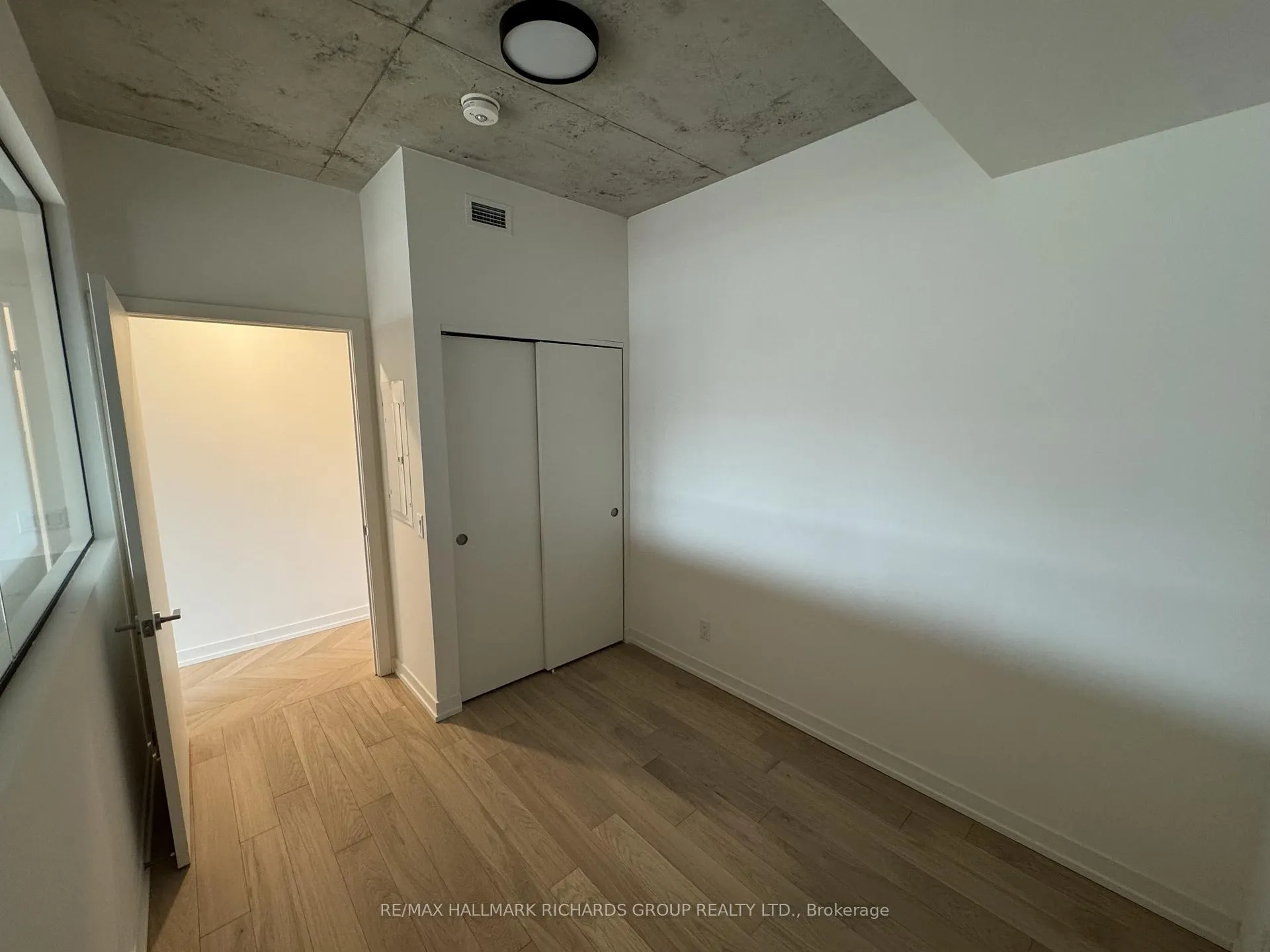 Photo 11 of Unit 402, 761 Queen Street E, Toronto, South Riverdale — HOMEH
