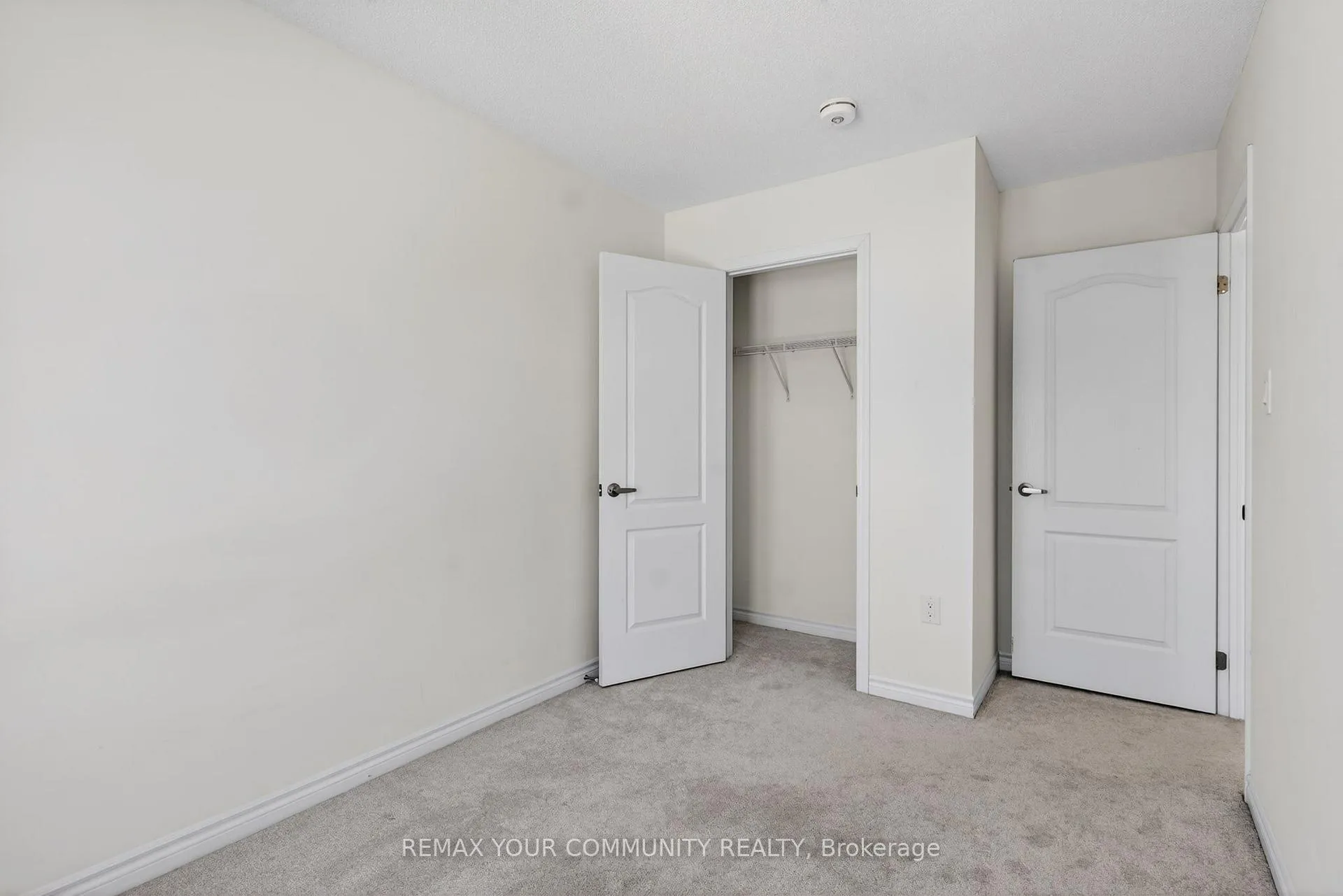 Photo 10 of 150 Village Gate Drive, Wasaga Beach — HOMEH