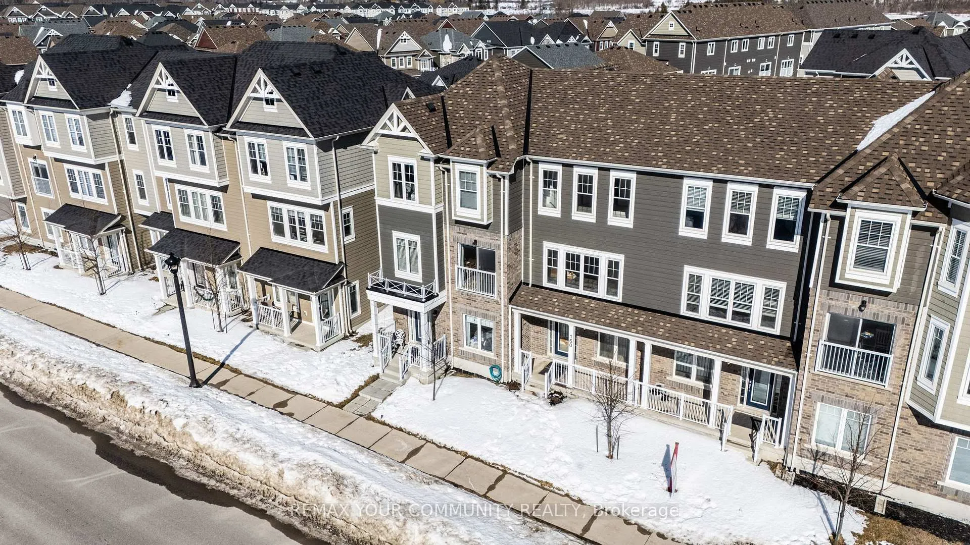 Photo 19 of 150 Village Gate Drive, Wasaga Beach — HOMEH