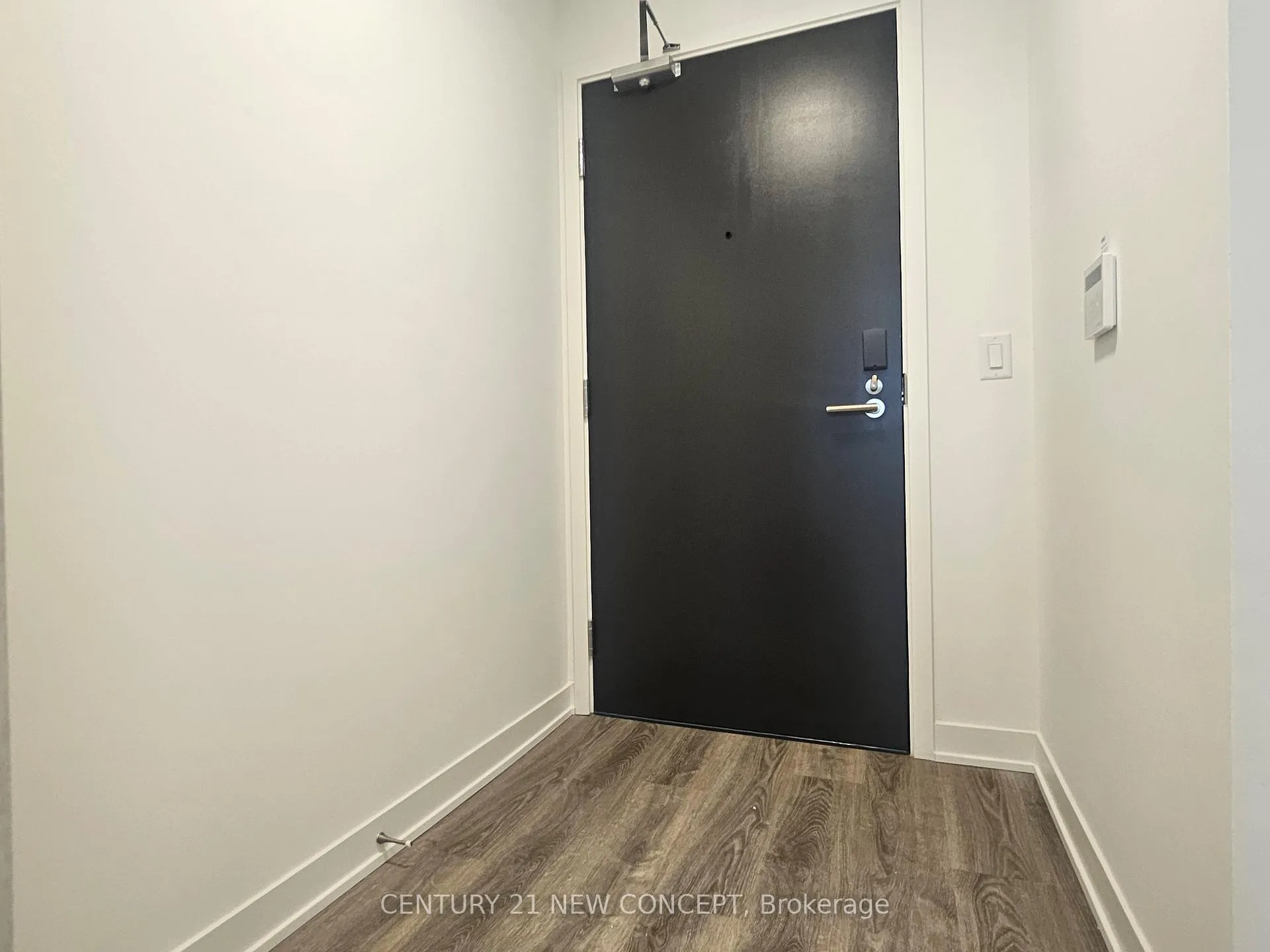 Photo 6 of Unit 2201, 180 Front Street E, Toronto, Moss Park — HOMEH