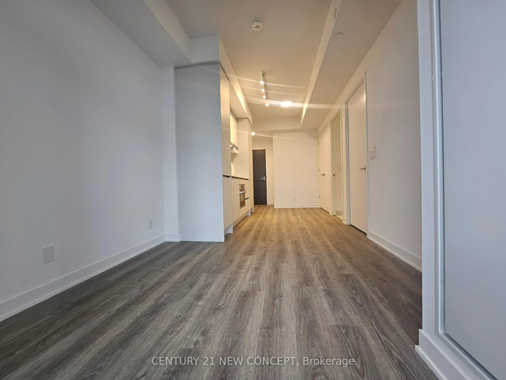 Photo 11 of Unit 2201, 180 Front Street E, Toronto, Moss Park — HOMEH