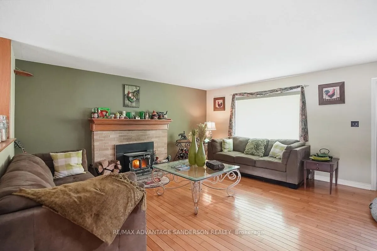 Photo 34 of 8201 Observatory Drive, Lucan Biddulph, Rural Lucan Biddulph — HOMEH