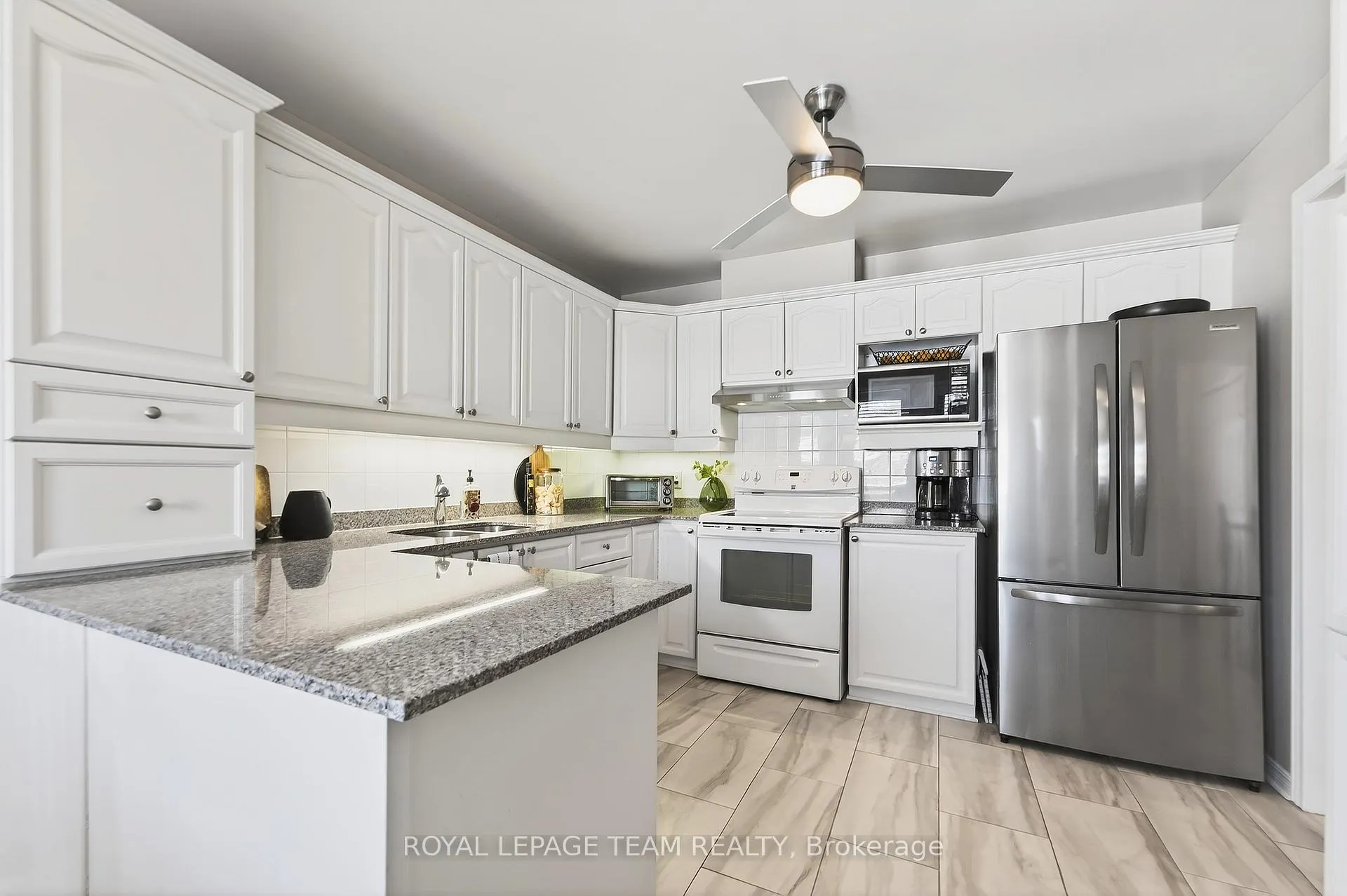 Photo 18 of 12 Partridge Drive, Ottawa, Kanata - Bridlewood — HOMEH