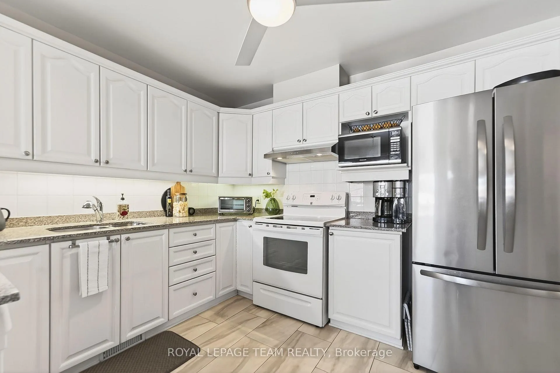 Photo 19 of 12 Partridge Drive, Ottawa, Kanata - Bridlewood — HOMEH