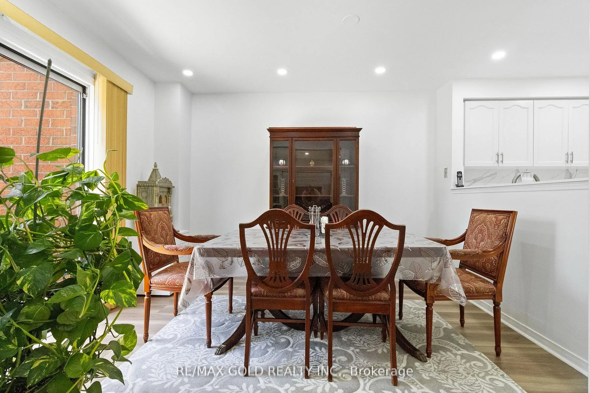 Photo 9 of 40 Blue Spruce Street, Brampton, Sandringham-Wellington — HOMEH