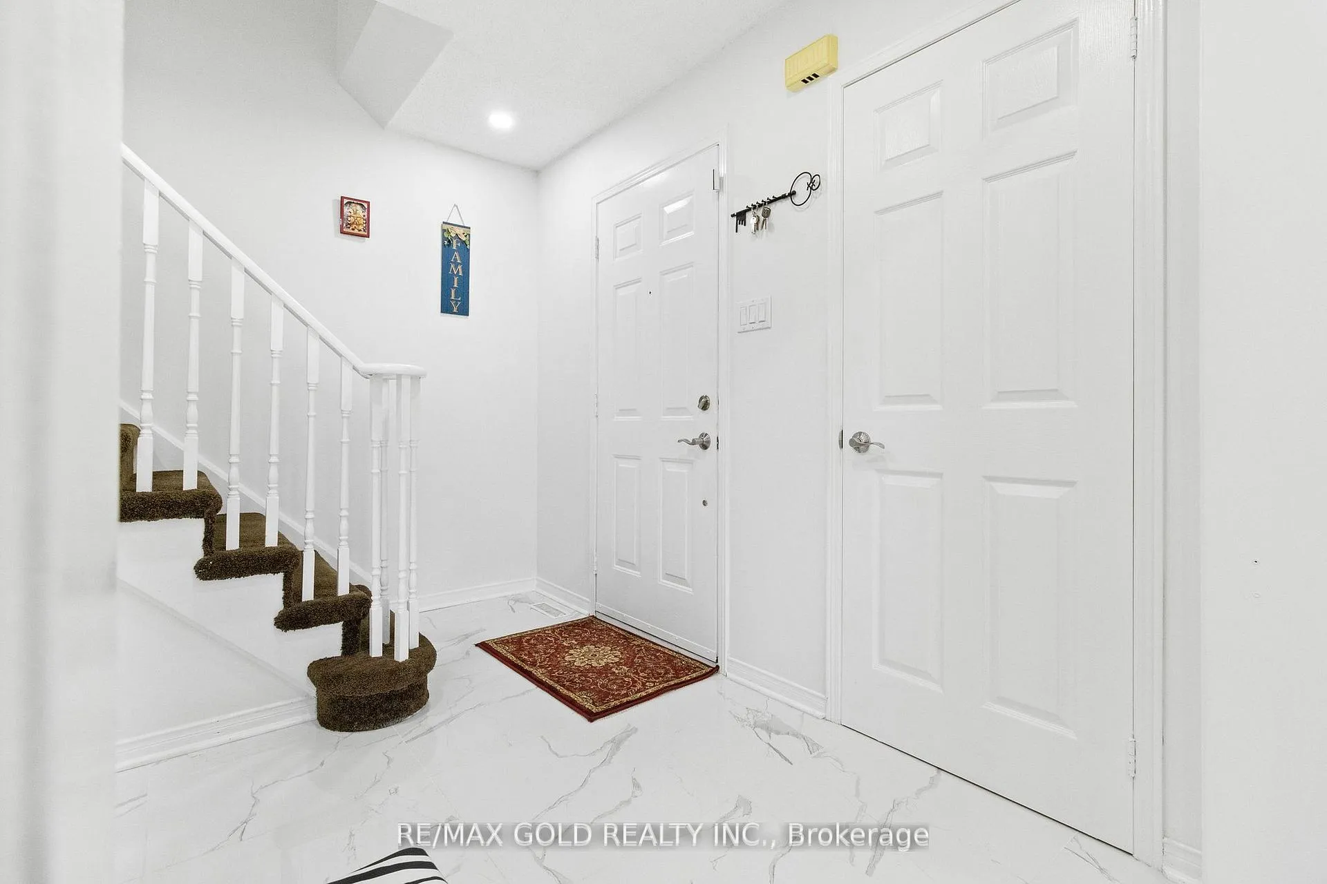 Photo 13 of 40 Blue Spruce Street, Brampton, Sandringham-Wellington — HOMEH