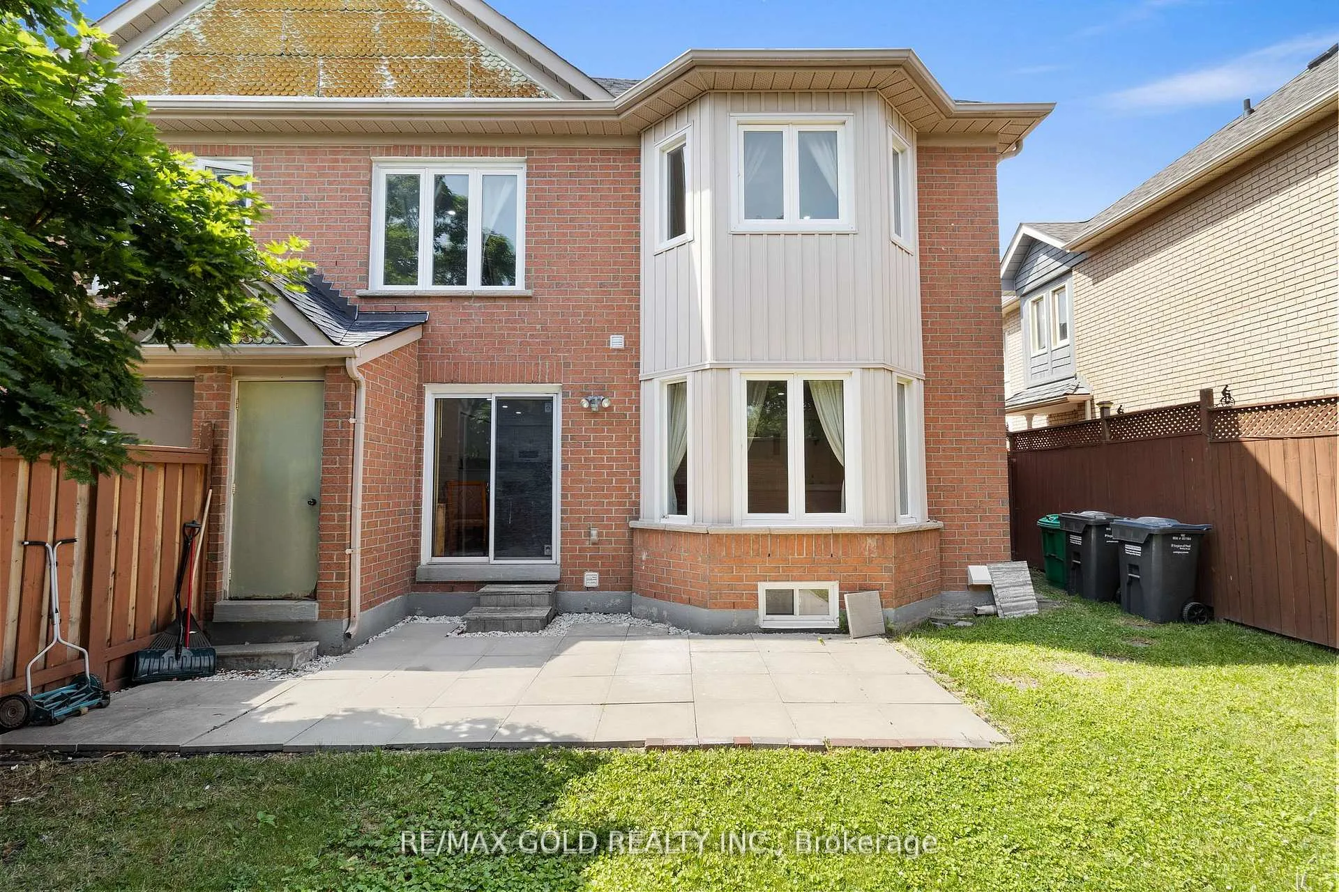 Photo 23 of 40 Blue Spruce Street, Brampton, Sandringham-Wellington — HOMEH