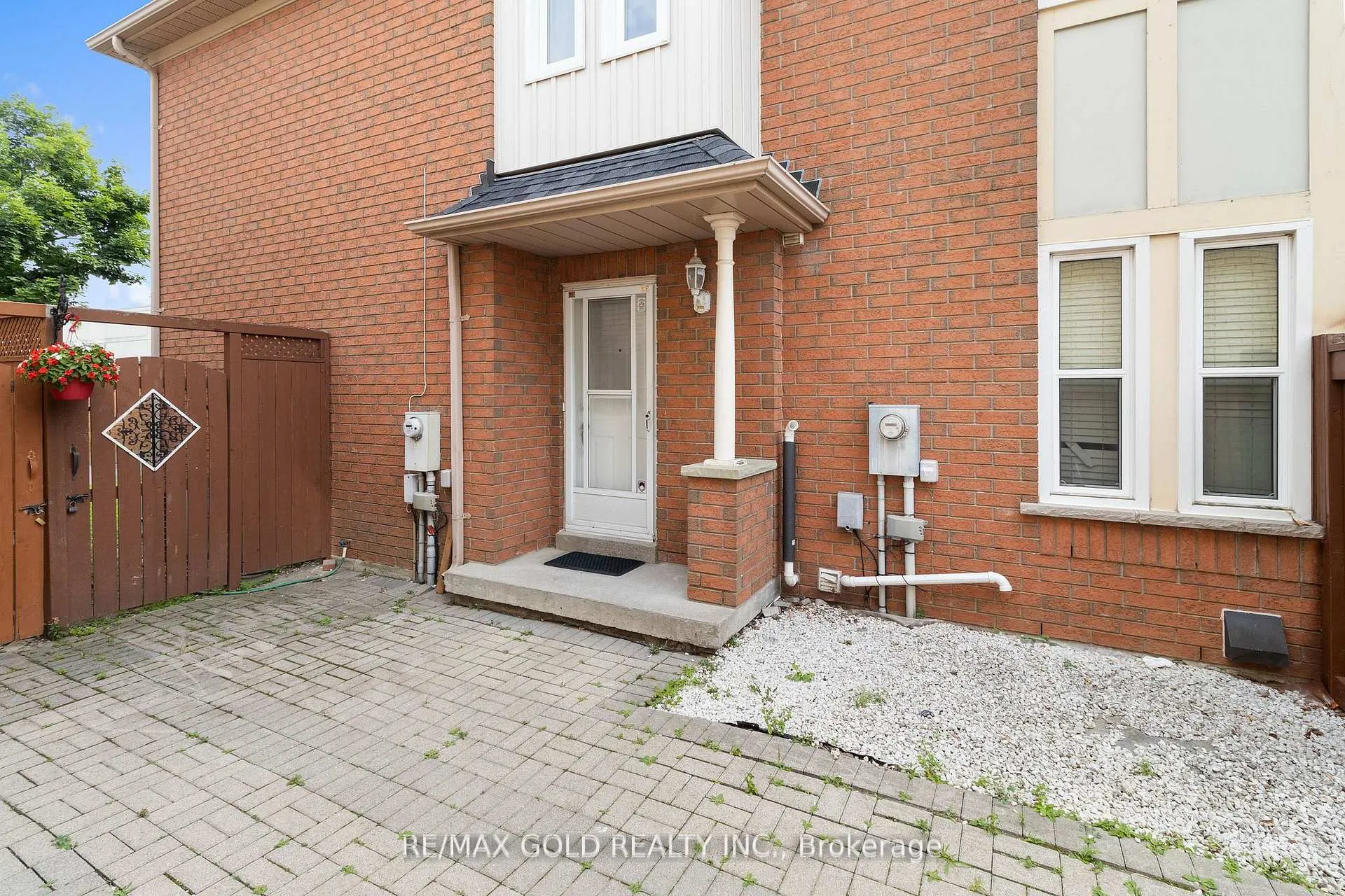 Photo 27 of 40 Blue Spruce Street, Brampton, Sandringham-Wellington — HOMEH