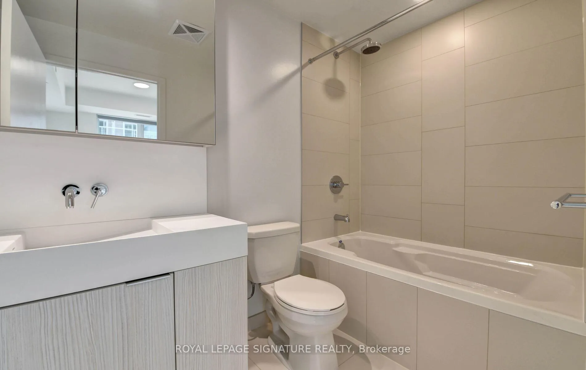 Photo 23 of Unit 2413, 15 Lower Jarvis Street, Toronto, Waterfront Communities — HOMEH
