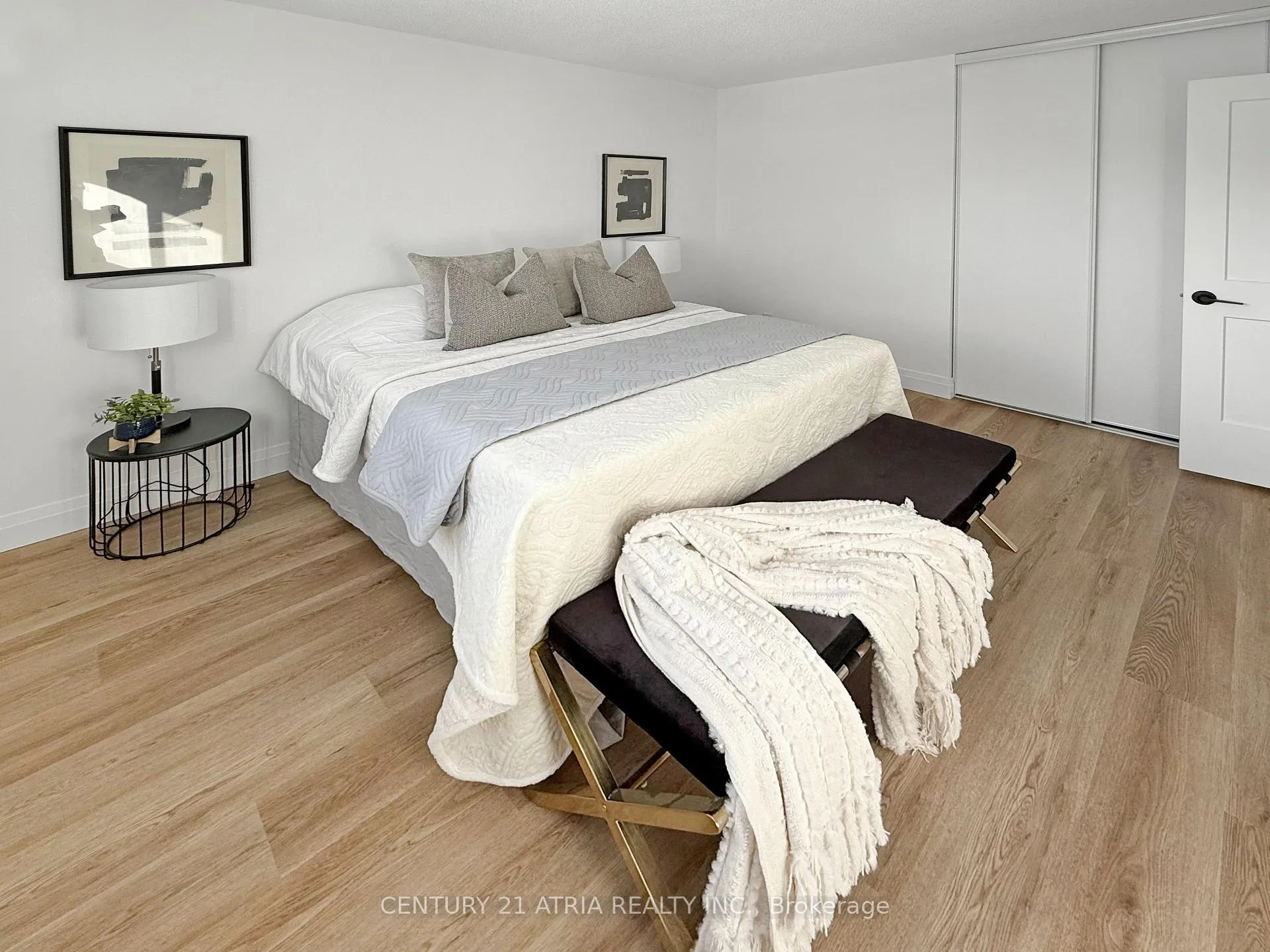 Photo 22 of 2260 Lynn Street, Innisfil, Stroud — HOMEH