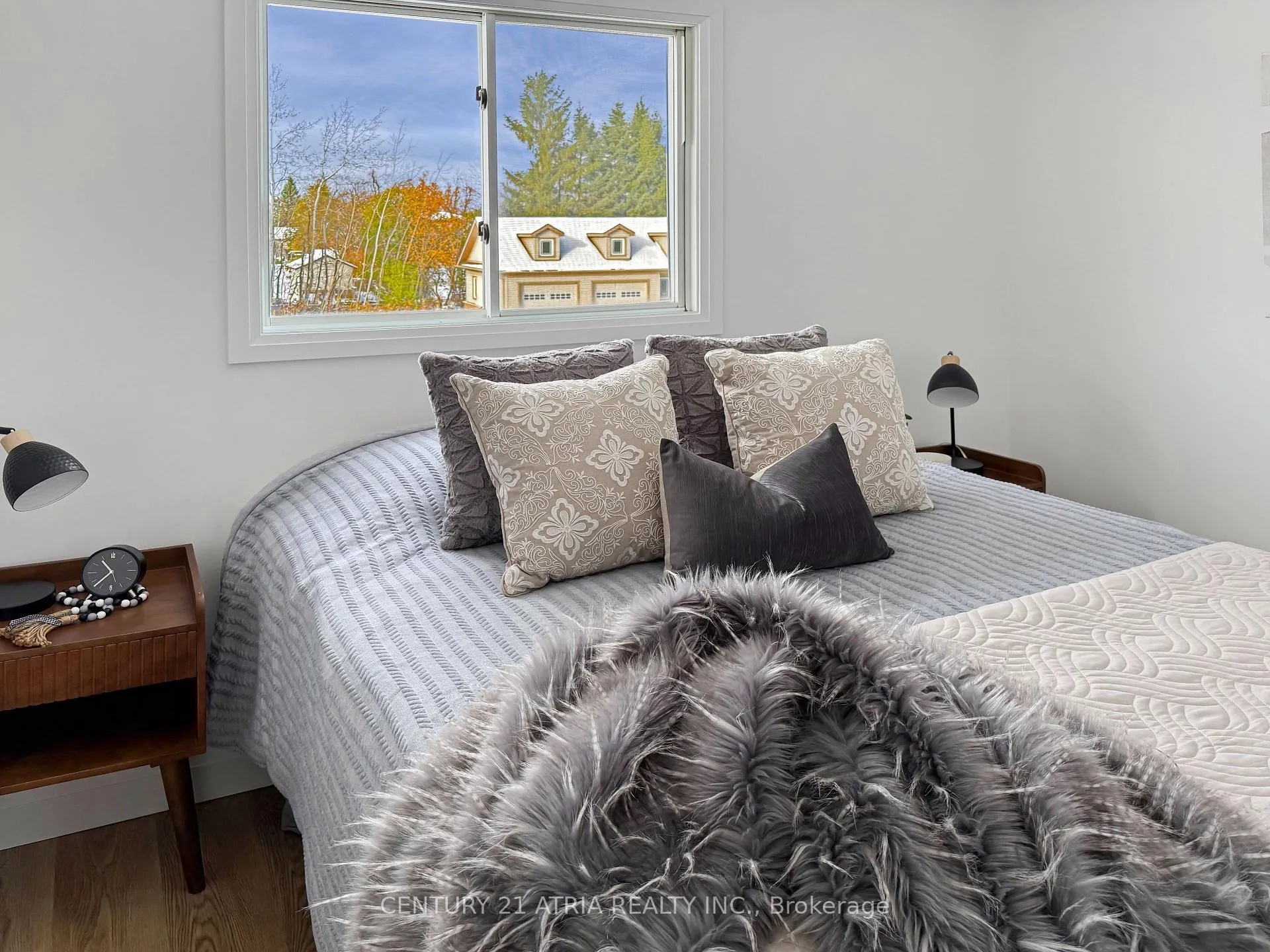 Photo 28 of 2260 Lynn Street, Innisfil, Stroud — HOMEH