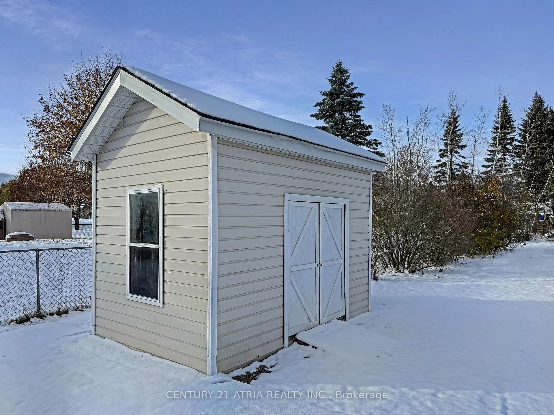Photo 39 of 2260 Lynn Street, Innisfil, Stroud — HOMEH