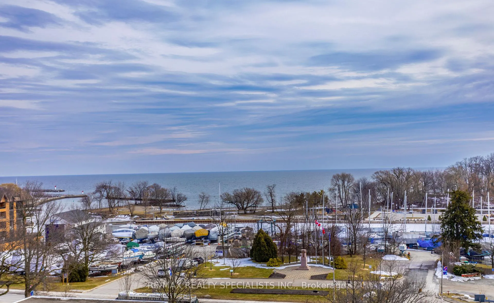 Photo 31 of Unit 708, 2511 Lakeshore Road W, Oakville, Bronte — HOMEH