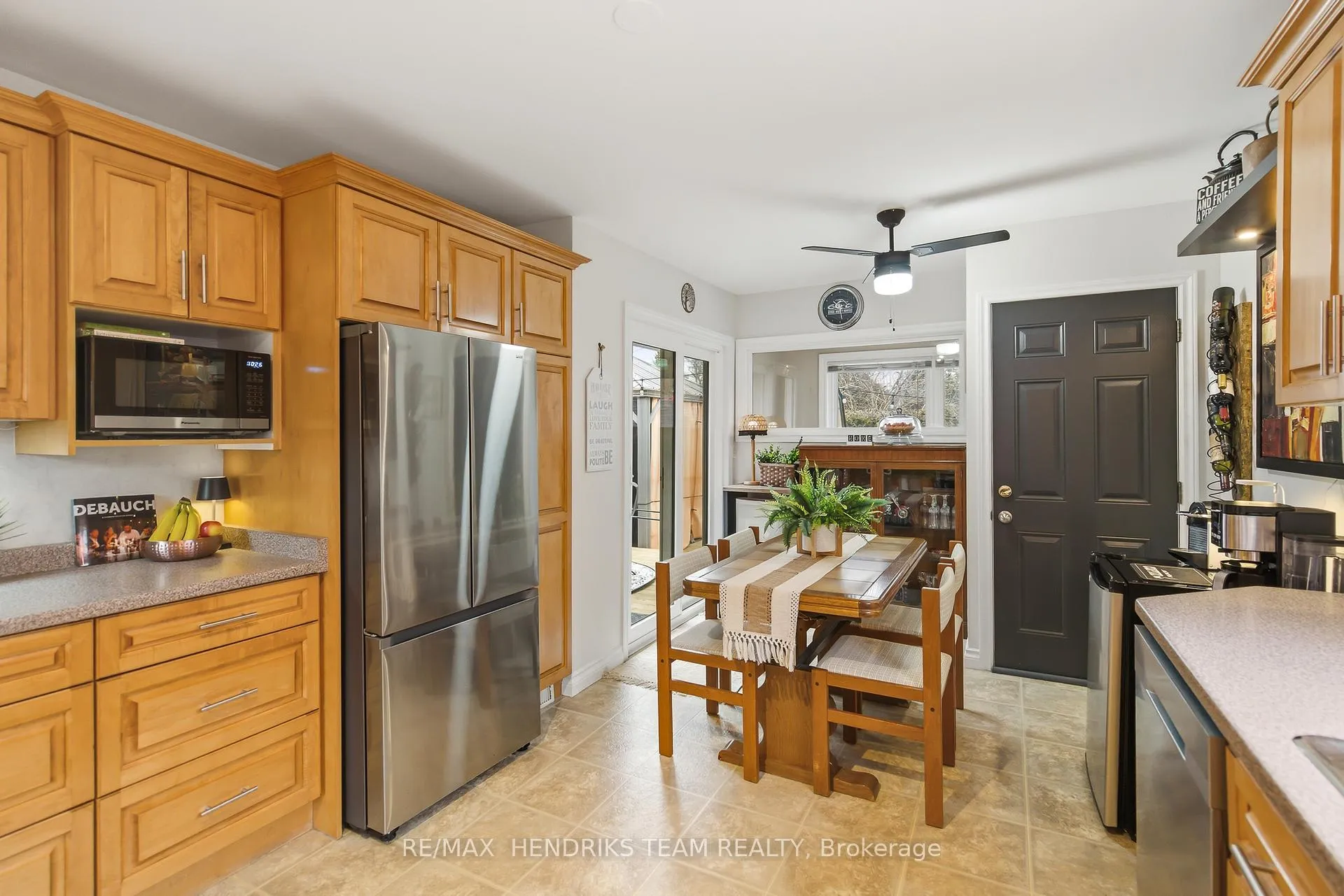 Photo 8 of 10 Alice Street, St. Catharines, Haig — HOMEH