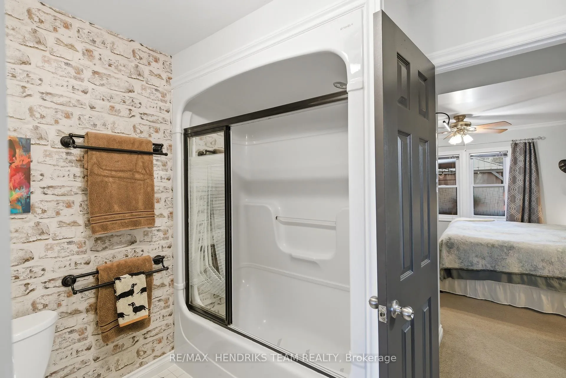 Photo 14 of 10 Alice Street, St. Catharines, Haig — HOMEH