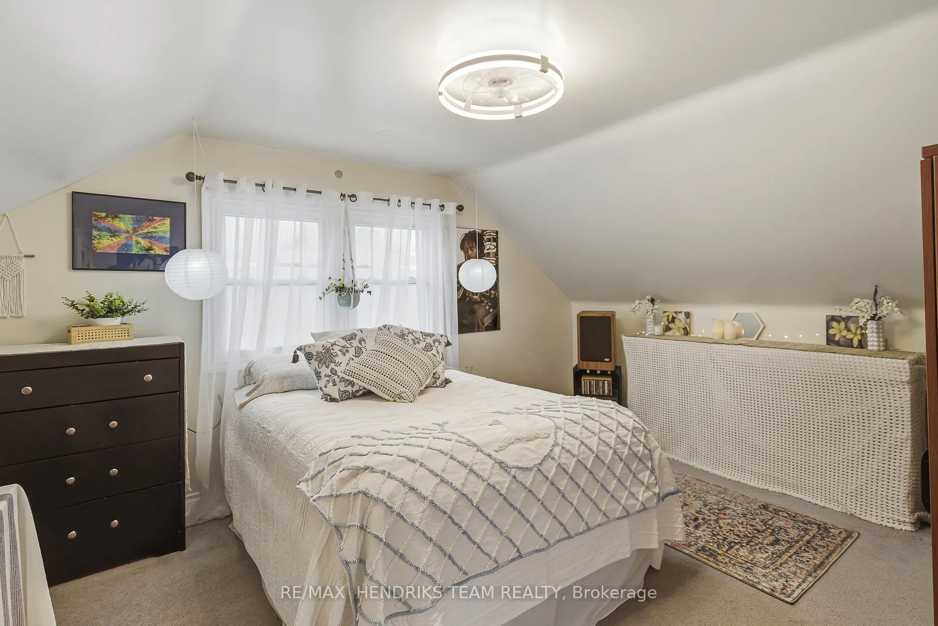 Photo 15 of 10 Alice Street, St. Catharines, Haig — HOMEH
