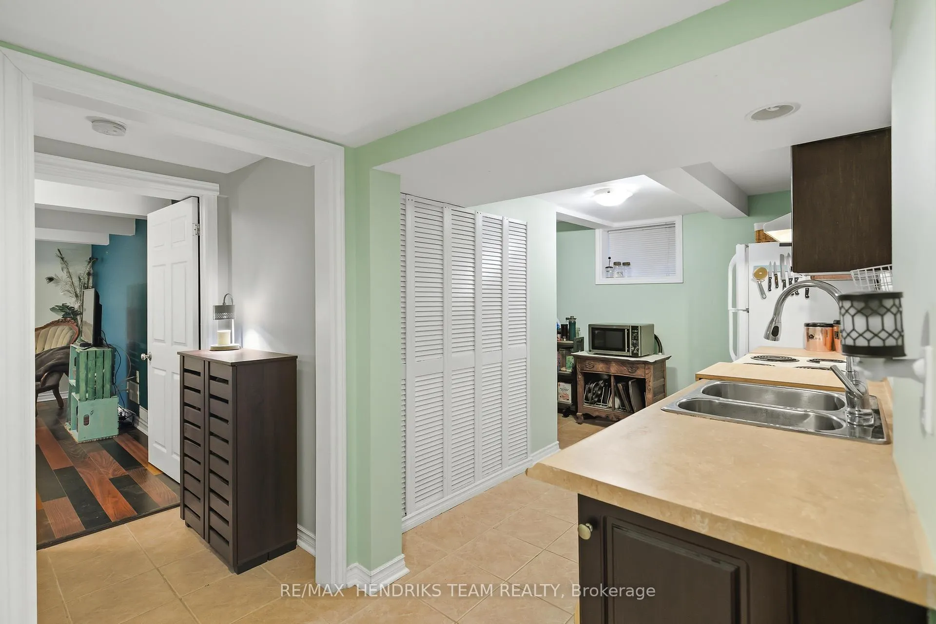 Photo 22 of 10 Alice Street, St. Catharines, Haig — HOMEH