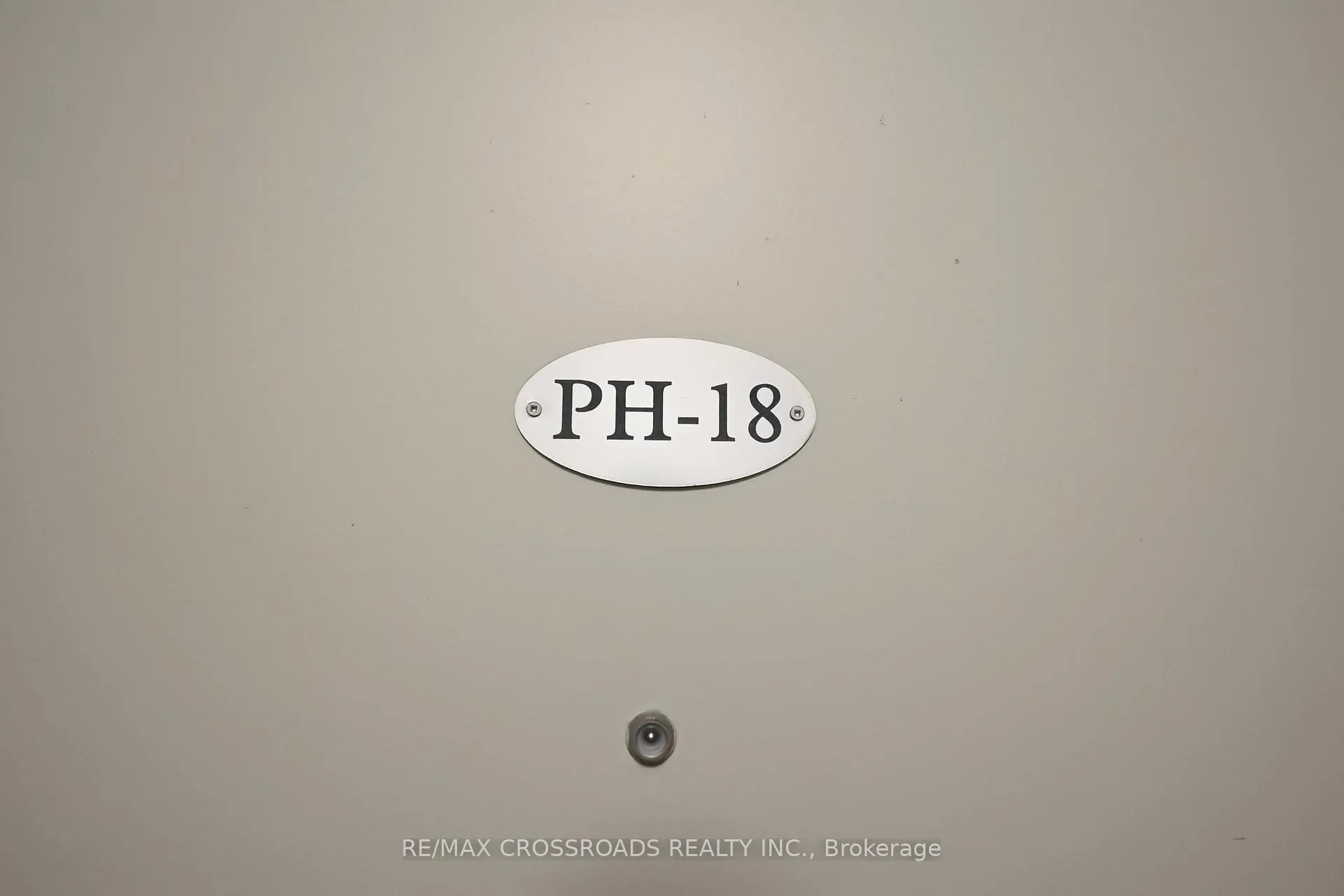 Photo 7 of Unit Ph18, 5 Massey Square, Toronto, Crescent Town — HOMEH