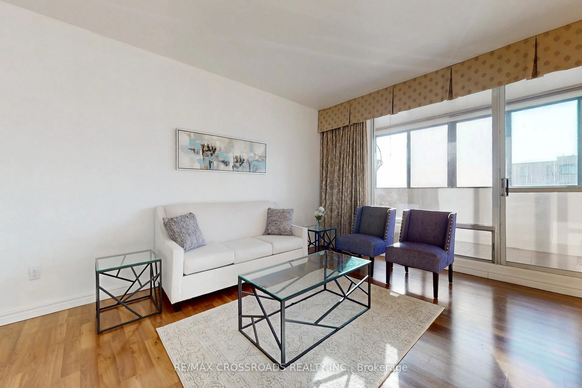 Photo 8 of Unit Ph18, 5 Massey Square, Toronto, Crescent Town — HOMEH
