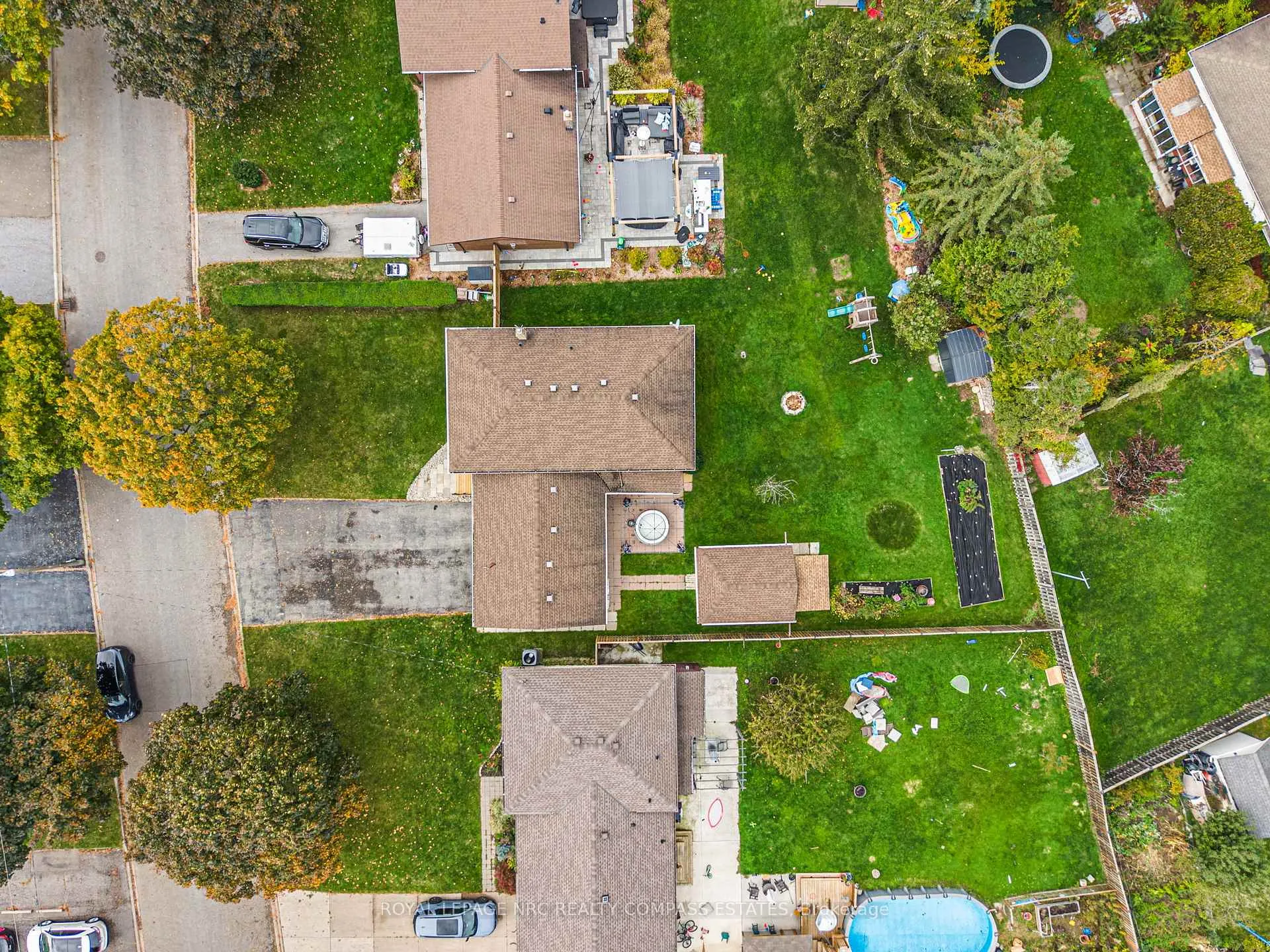 Photo 43 of 20 Prince Philip Drive, St. Catharines, Vine/Linwell — HOMEH