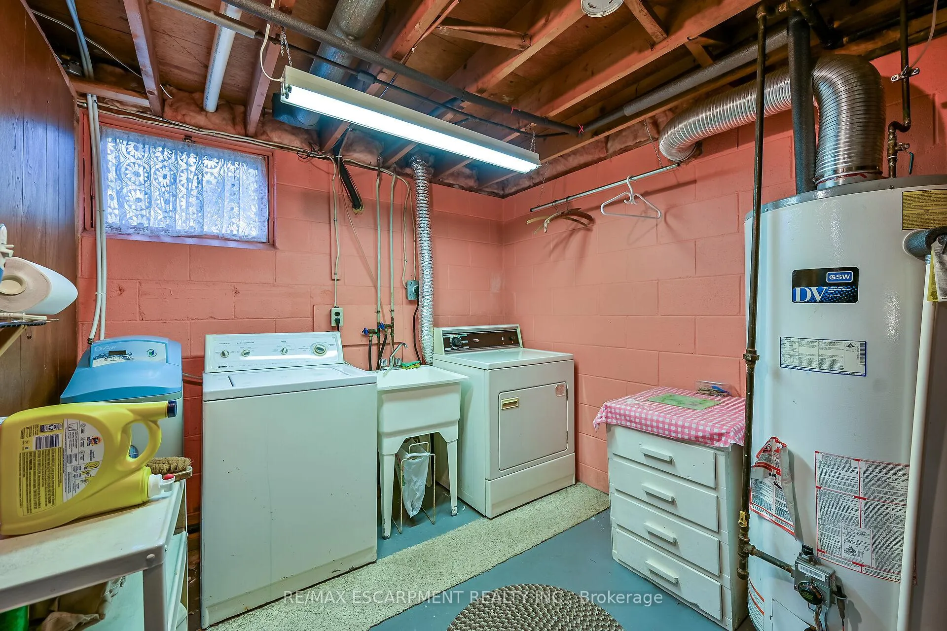 Photo 43 of 814 Cedar Street, Haldimand, Dunnville — HOMEH