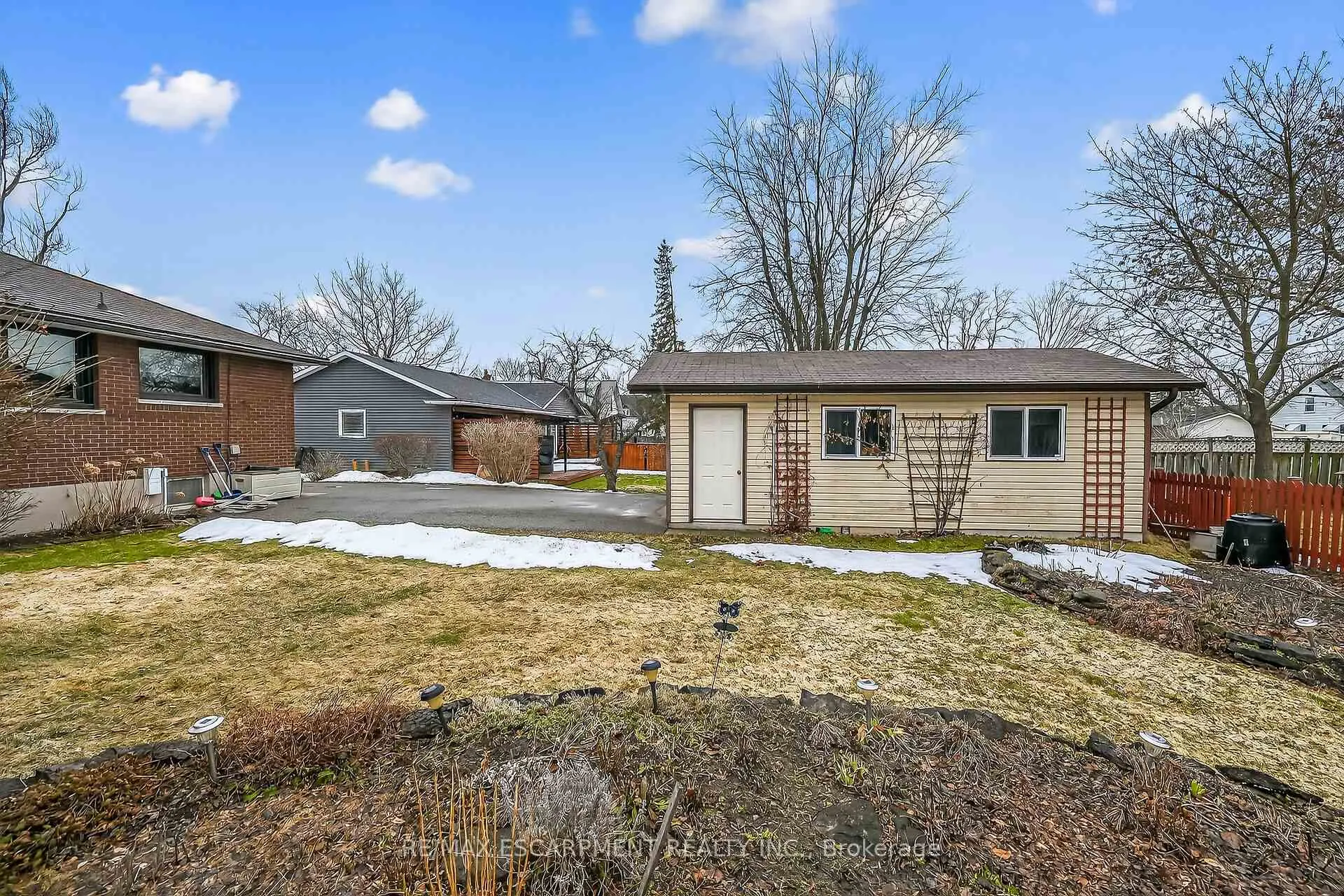 Photo 49 of 814 Cedar Street, Haldimand, Dunnville — HOMEH