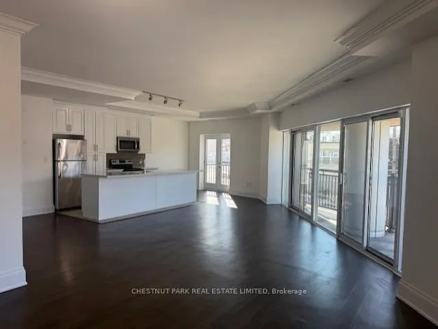 Photo 10 of Unit 201, 3443 Bathurst Street, Toronto, Bedford Park-Nortown — HOMEH