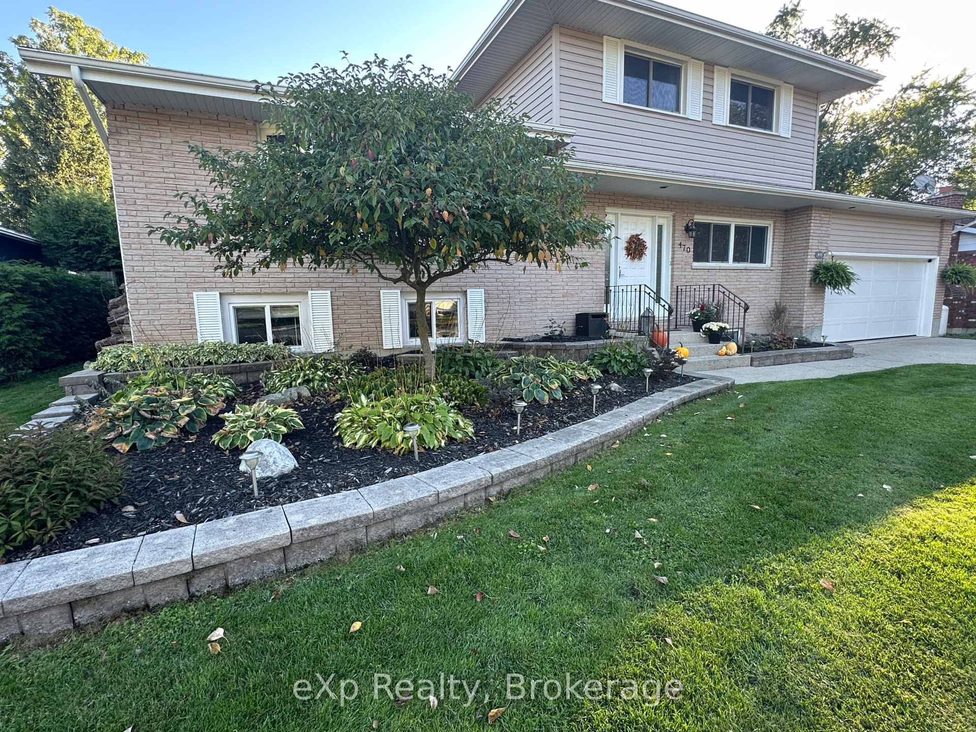 Photo 1 of 470 Williamsburg Street, Kincardine — HOMEH