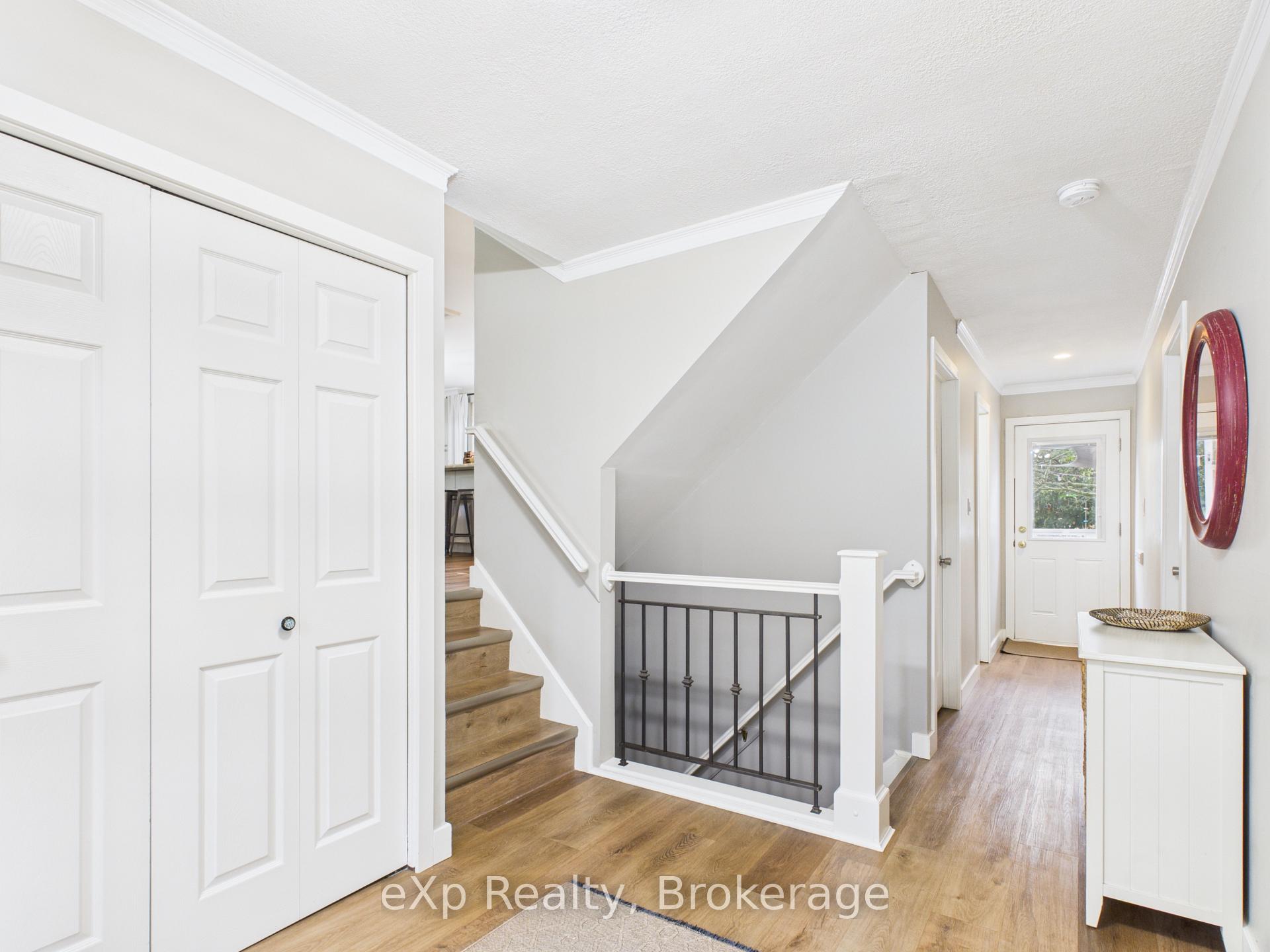 Photo 4 of 470 Williamsburg Street, Kincardine — HOMEH