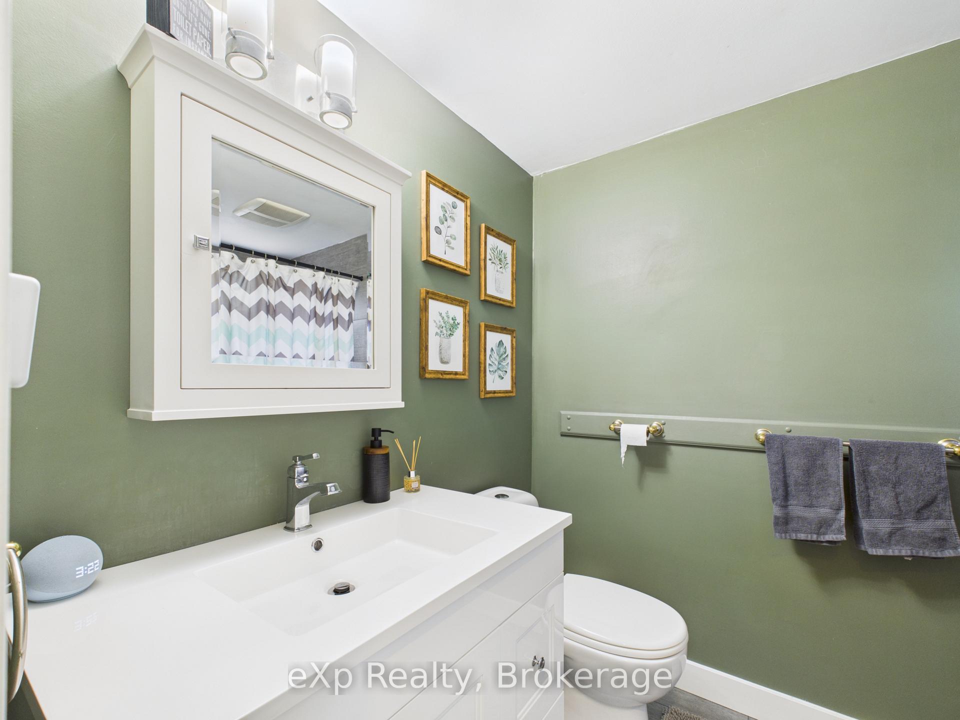 Photo 10 of 470 Williamsburg Street, Kincardine — HOMEH