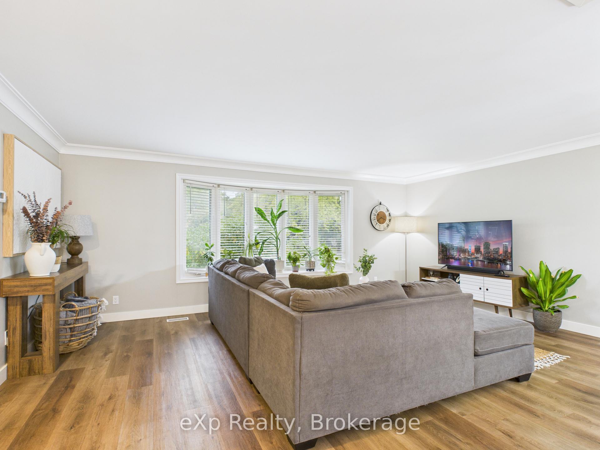 Photo 11 of 470 Williamsburg Street, Kincardine — HOMEH