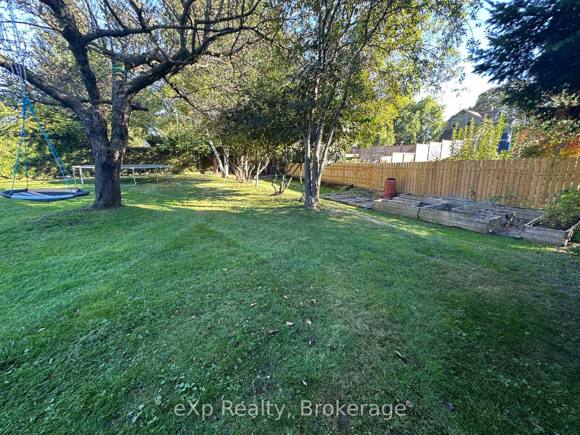 Photo 38 of 470 Williamsburg Street, Kincardine — HOMEH