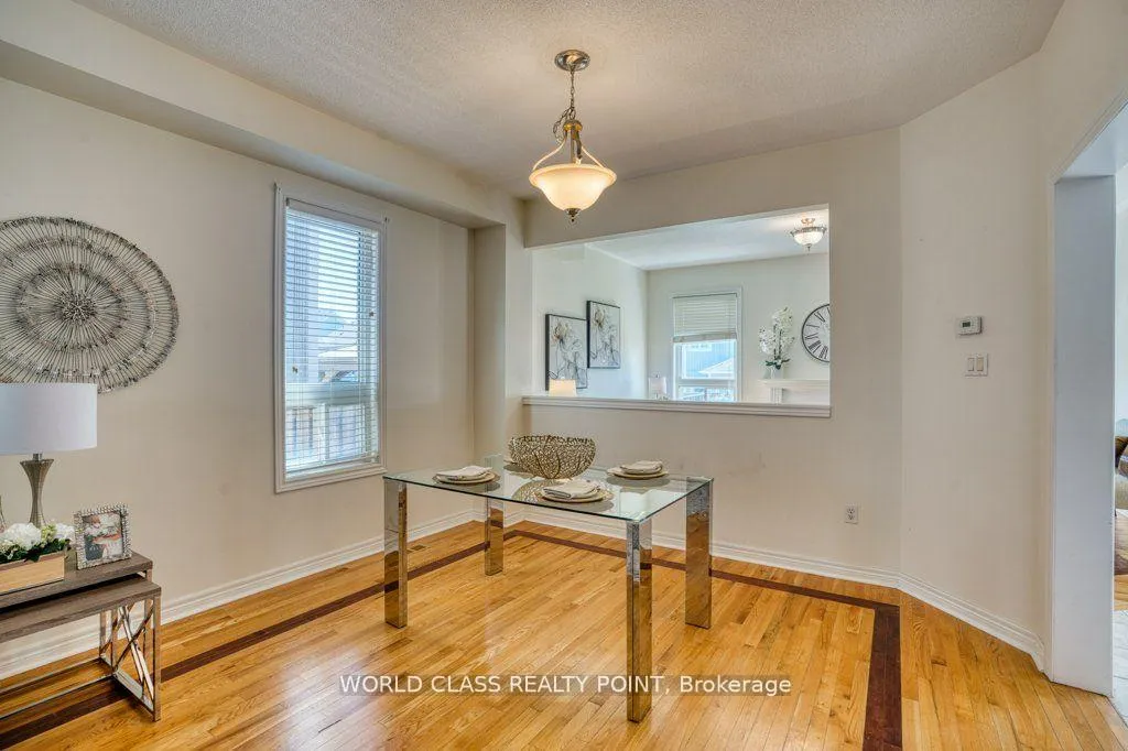 Photo 10 of 3 Hesham Drive, Whitby, Brooklin — HOMEH