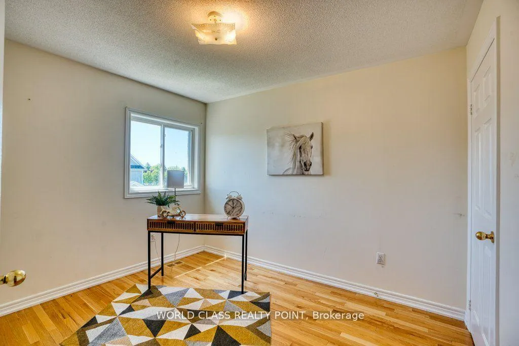 Photo 26 of 3 Hesham Drive, Whitby, Brooklin — HOMEH