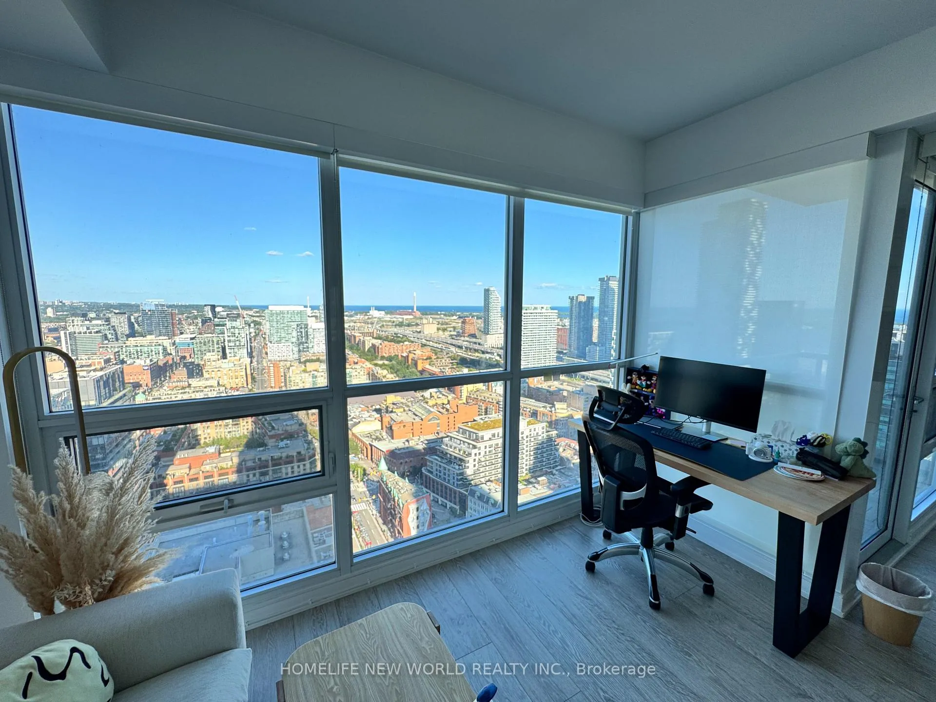 Photo 2 of Unit 3306, 88 Scott Street, Toronto, Church-Yonge Corridor — HOMEH