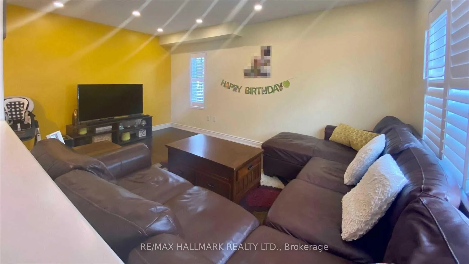 Photo 8 of 75 Puttingedge Drive, Whitby, Rolling Acres — HOMEH