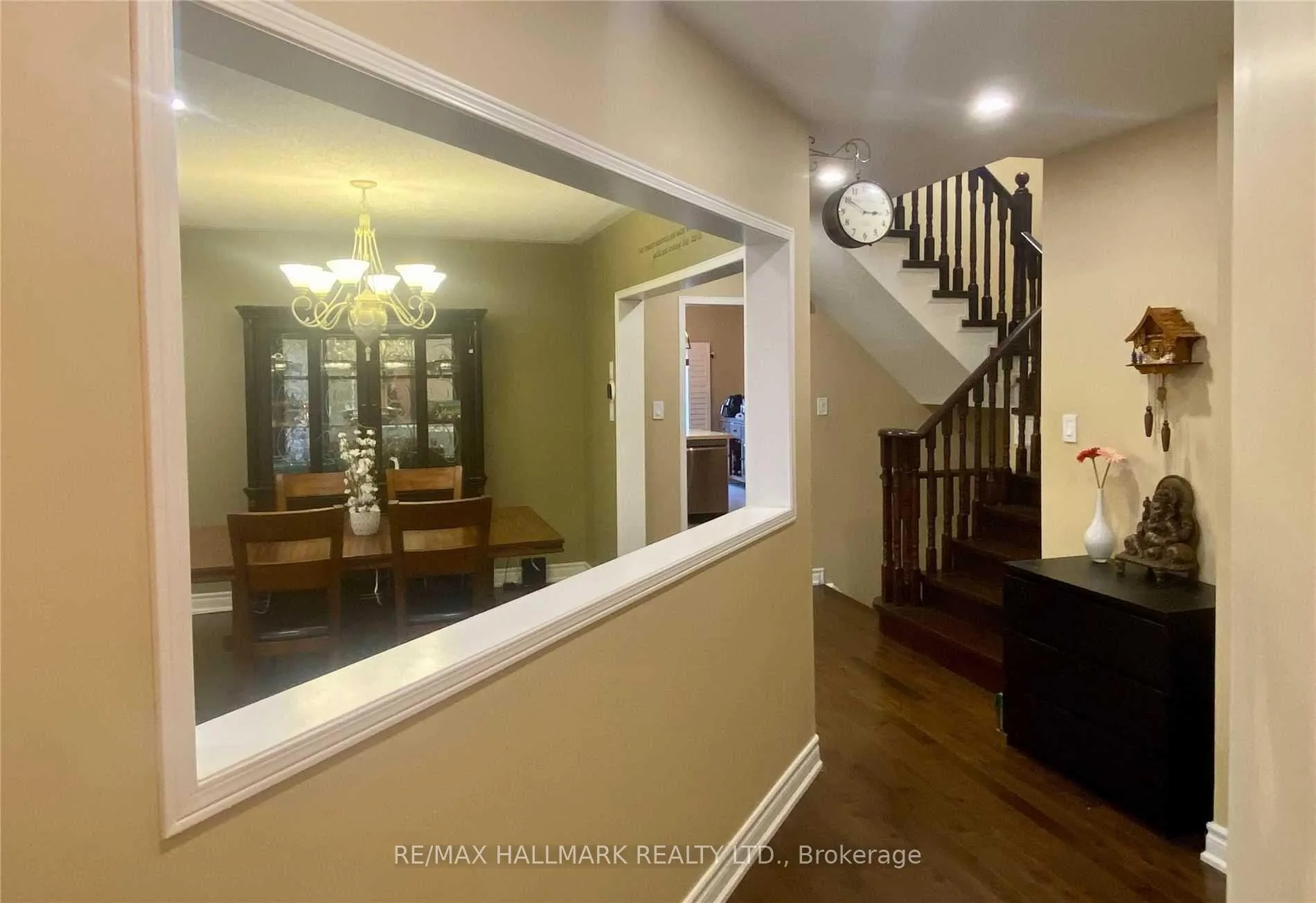 Photo 9 of 75 Puttingedge Drive, Whitby, Rolling Acres — HOMEH