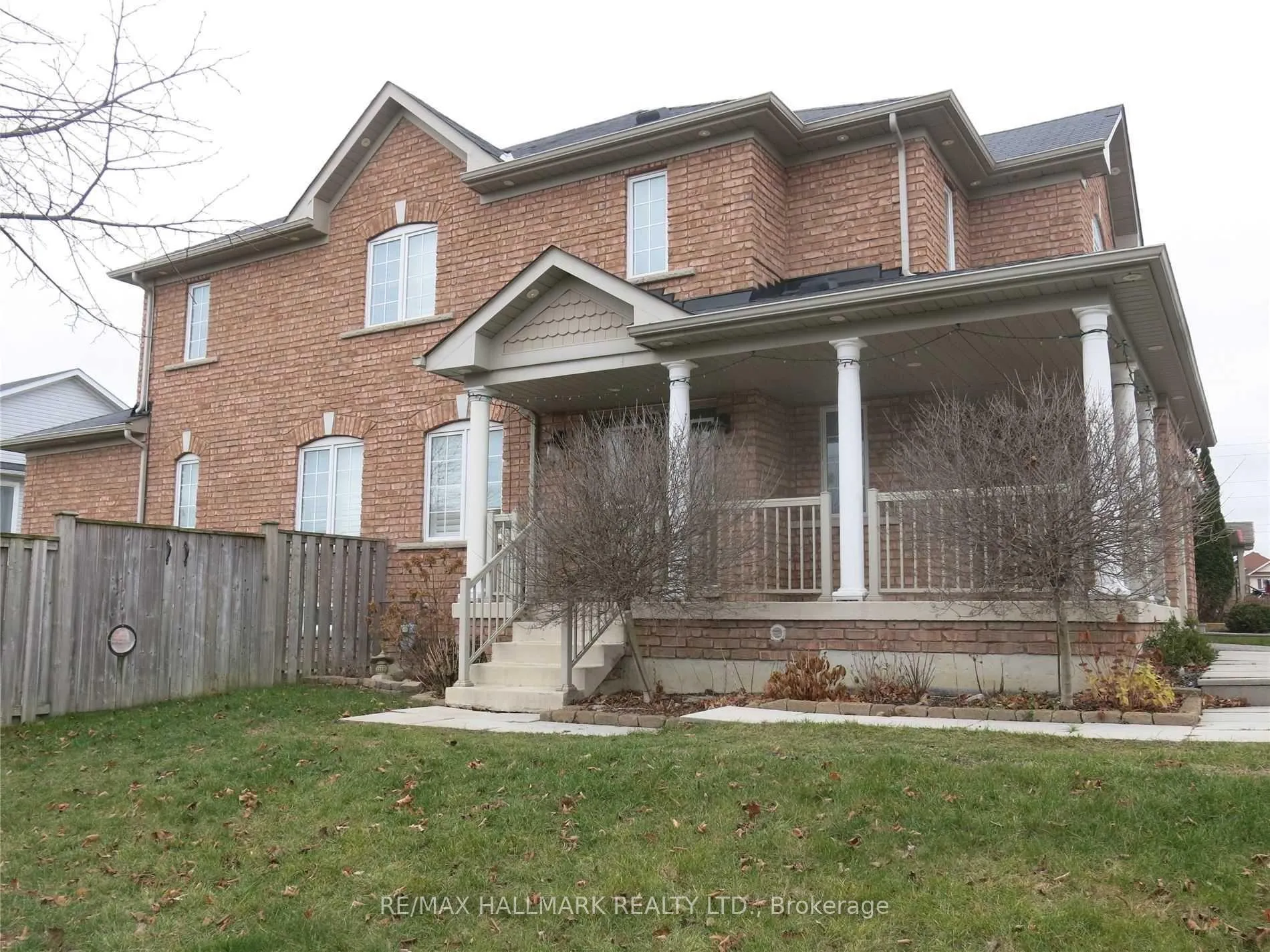 Photo 19 of 75 Puttingedge Drive, Whitby, Rolling Acres — HOMEH