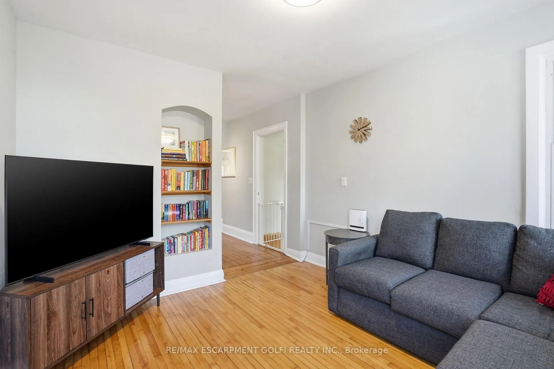 Photo 13 of 256 Stanley Avenue, Hamilton, Kirkendall — HOMEH