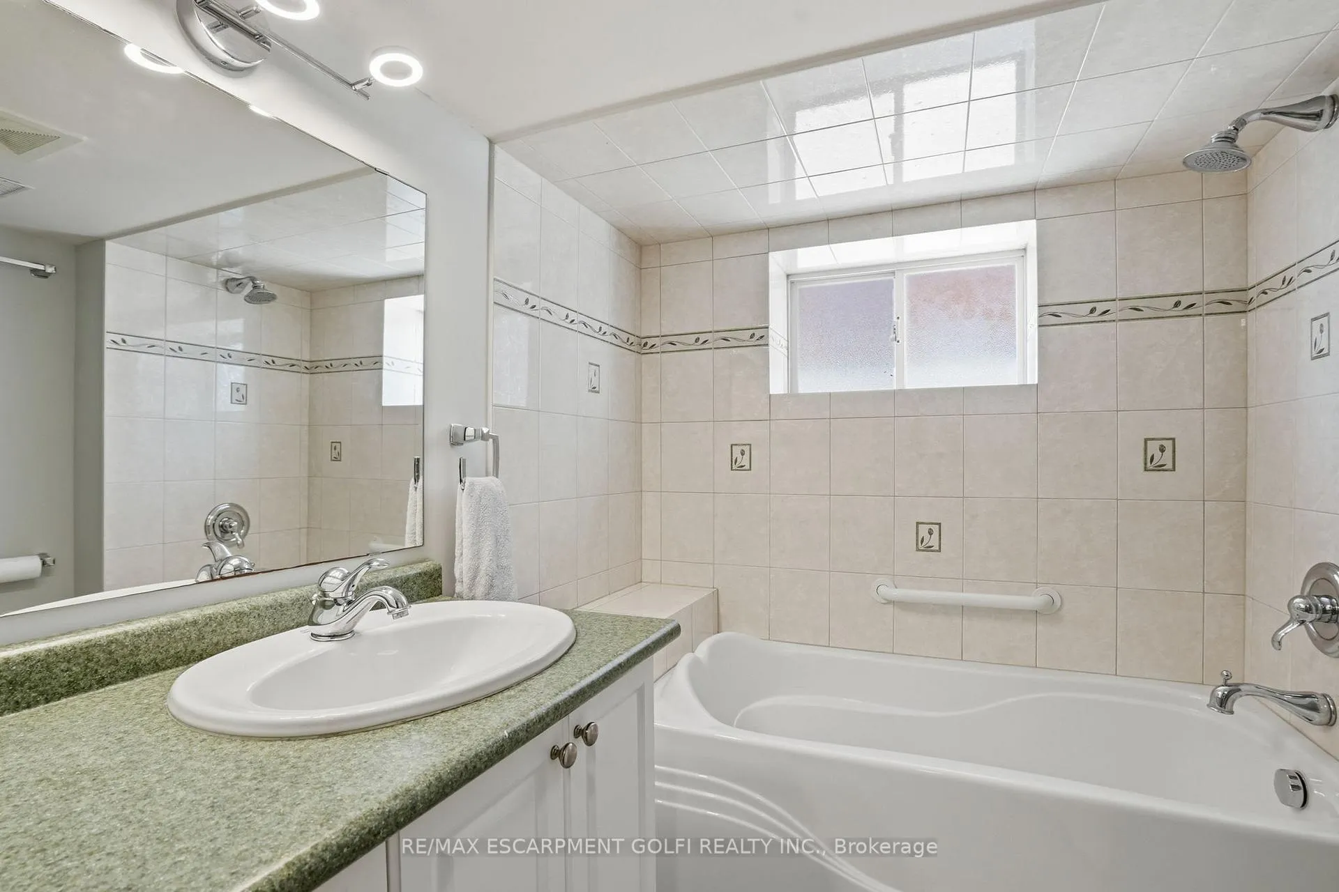 Photo 20 of 256 Stanley Avenue, Hamilton, Kirkendall — HOMEH